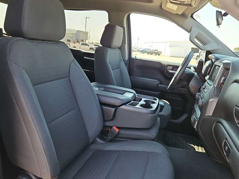 Used 2022 Chevrolet Silverado 1500 Custom RWD image 18