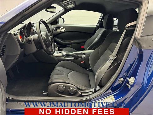 Used 2016 Nissan 370Z Coupe RWD image 12