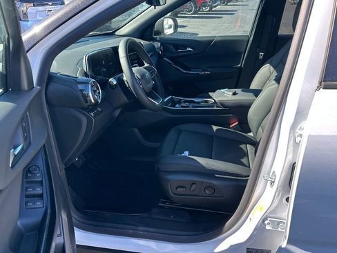 New 2026 Chevrolet Equinox LT w/ Midnight Edition image 17