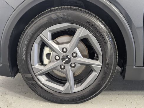 Used 2025 Kia K4 FWD image 8