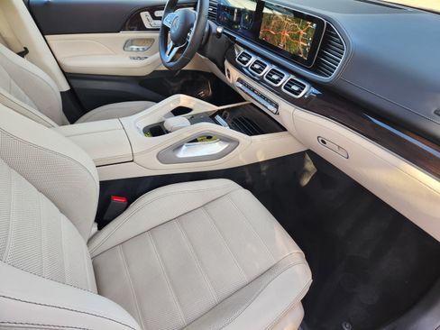 Used 2022 Mercedes-Benz GLE 450 4MATIC image 7