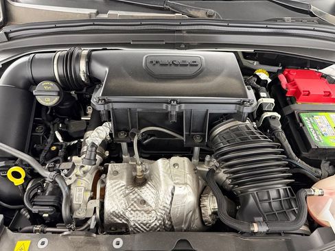 Used 2025 Alfa Romeo Tonale AWD/4WD image 34