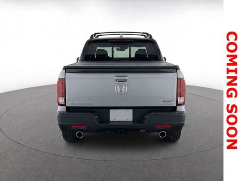 Used 2022 Honda Ridgeline Sport image 9
