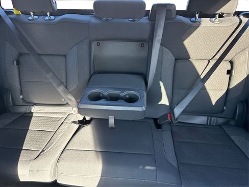 Used 2024 GMC Sierra 1500 Elevation image 20