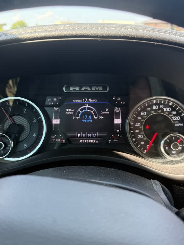Used 2023 RAM 2500 Laramie AWD/4WD image 5