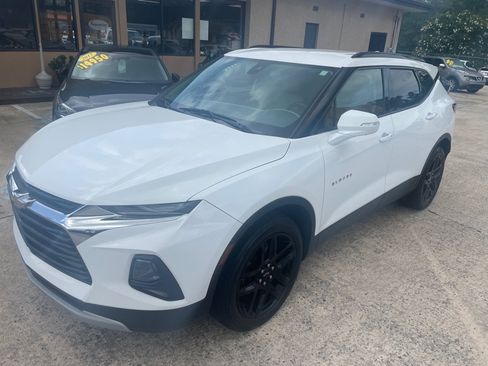 Used 2020 Chevrolet Blazer LT w/ Sound & Technology Package FWD image 1