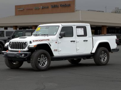 Used 2024 Jeep Gladiator Mojave
