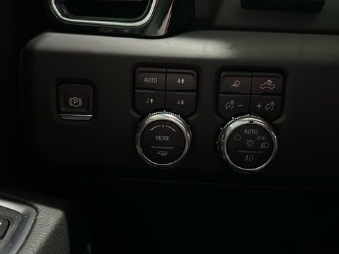 Used 2024 GMC Sierra 1500 Denali w/ Denali Reserve Package image 33