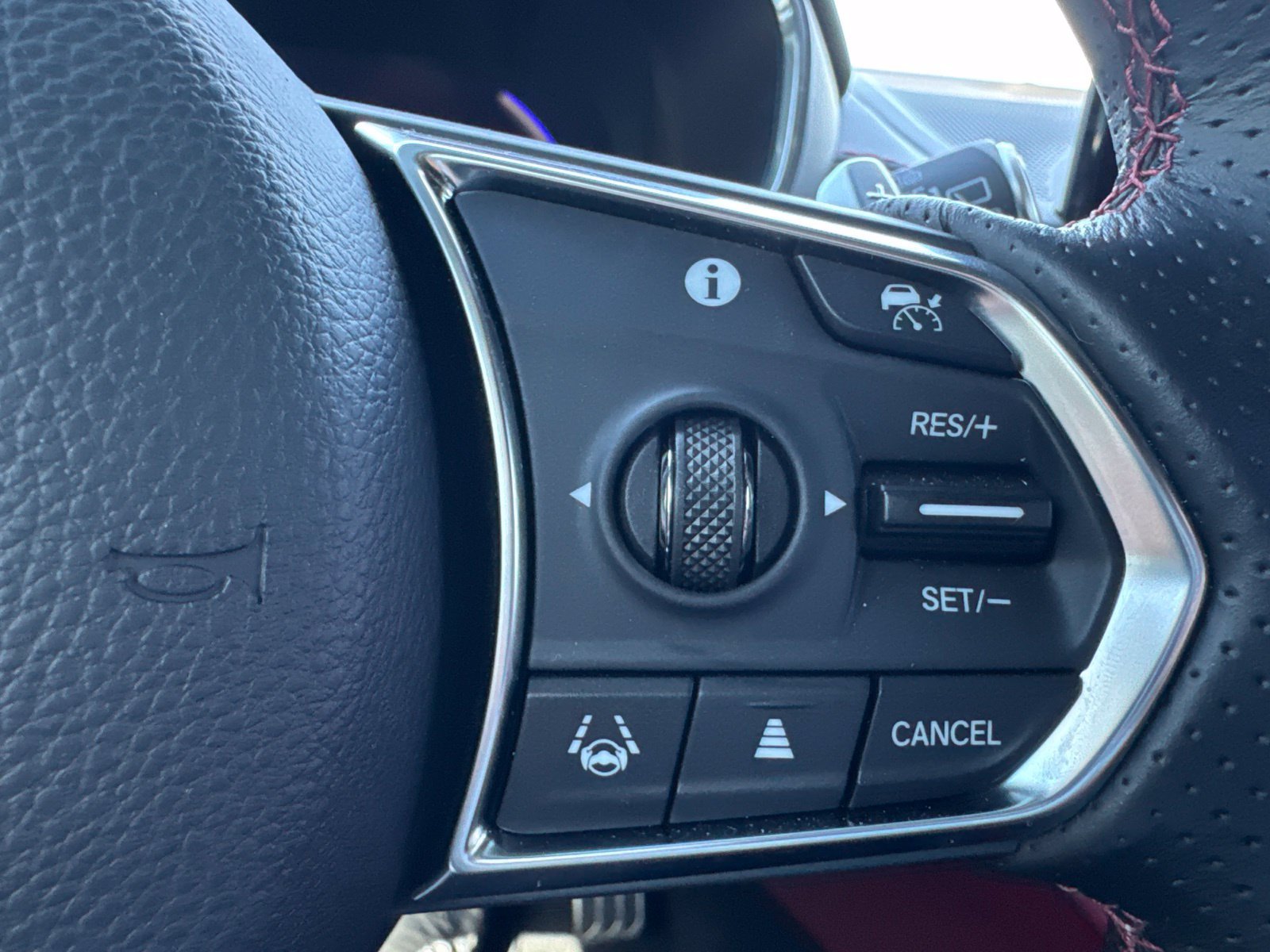 Used 2025 Acura MDX A-Spec w/ Advance Package AWD/4WD image 27