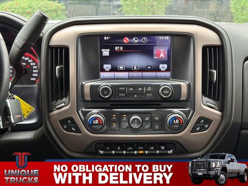 Used 2015 GMC Sierra 3500 Denali w/ Duramax Plus Package image 33