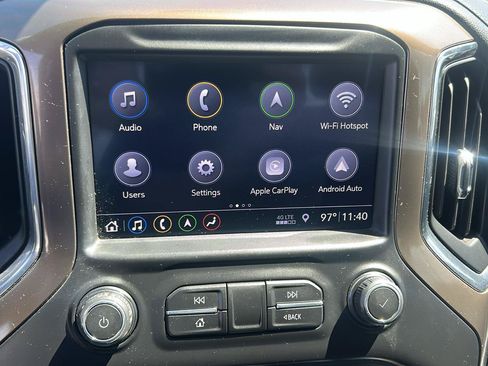 Used 2019 Chevrolet Silverado 1500 High Country w/ Technology Package AWD/4WD image 23