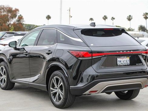 Used 2024 Lexus RX 350 Premium image 5