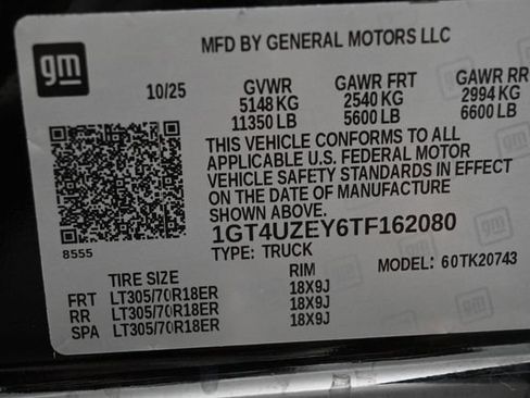 Used 2026 GMC Sierra 2500 AT4X AWD/4WD image 24