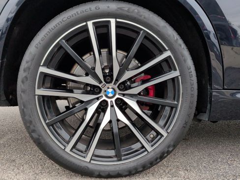 Used 2021 BMW X5 M50i image 14