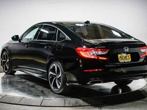 Used 2021 Honda Accord Sport image 2