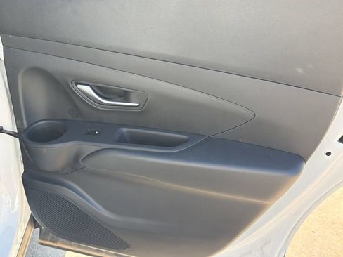 New 2026 Hyundai Santa Cruz SE FWD image 17