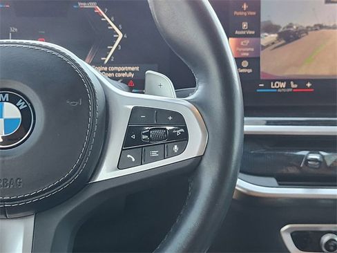 Used 2024 BMW X6 xDrive40i w/ Premium Package image 29