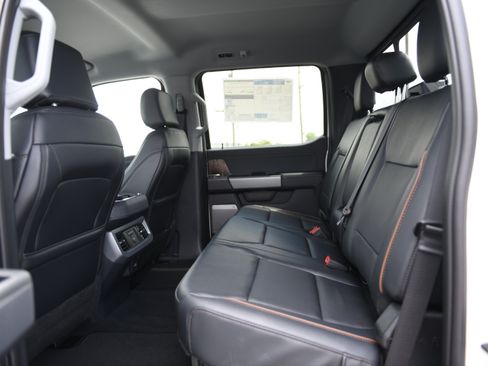 New 2026 Ford F250 Lariat w/ Lariat Premium Package AWD/4WD image 10