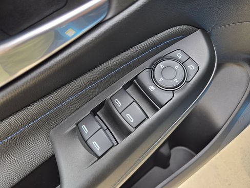 Certified 2025 Buick Envista Sport Touring w/ Convenience I Package FWD image 20