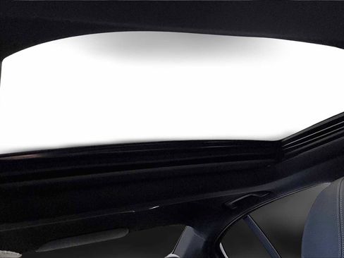 Used 2025 BMW M340i Sedan RWD image 14
