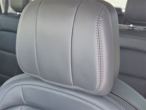 New 2025 Lincoln Navigator Reserve image 14