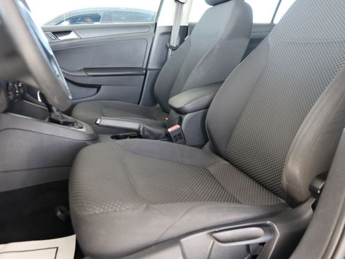 Used 2014 Volkswagen Jetta S image 18