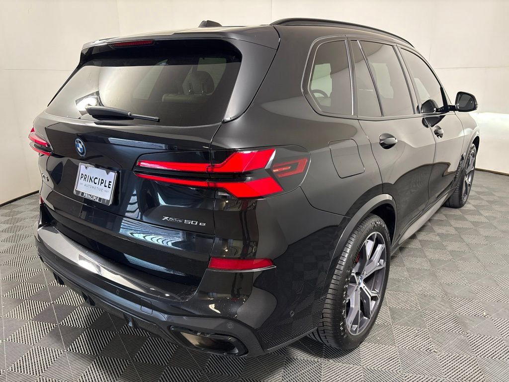 Certified 2024 BMW X5 xDrive50e w/ Executive Package AWD/4WD image 5