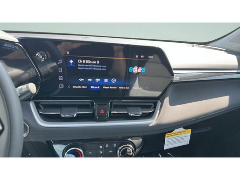 New 2026 Chevrolet TrailBlazer LT w/ Midnight Edition AWD/4WD image 14