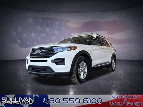 Used 2023 Ford Explorer XLT RWD image 1