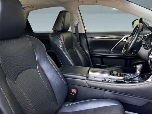 Used 2019 Lexus RX 350 FWD w/ Accessory Package image 30