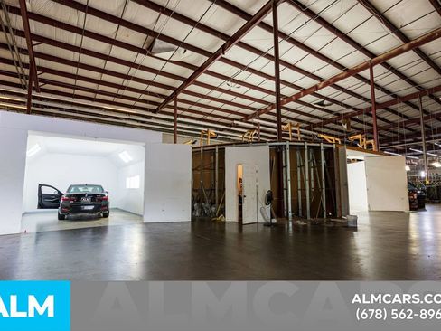 Used 2025 Toyota Camry SE image 83