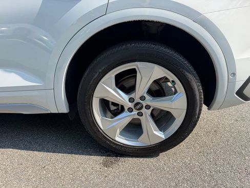 Used 2023 Audi Q5 2.0T Prestige AWD/4WD image 12