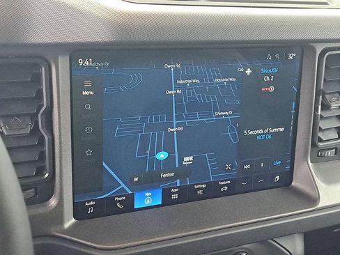 New 2025 Ford Bronco Big Bend w/ Black Diamond Package image 14