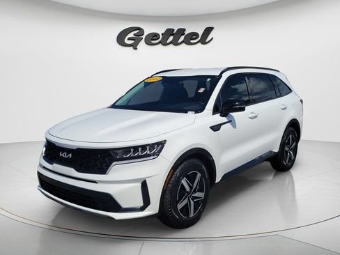 Used 2022 Kia Sorento S FWD image 1