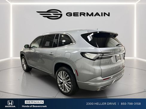 Used 2026 Buick Enclave Avenir w/ Super Cruise Package FWD image 6