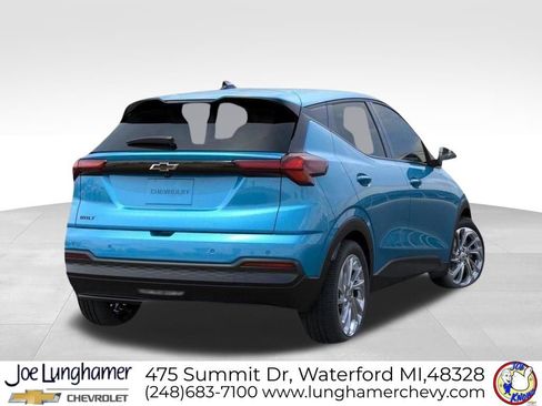 New 2027 Chevrolet Bolt LT FWD image 4