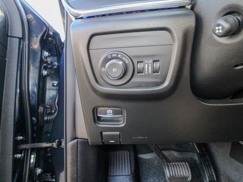 Used 2023 Jeep Grand Cherokee L Overland w/ Rear Seat Video Group I AWD/4WD image 22