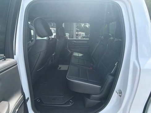 Used 2025 RAM 1500 Limited AWD/4WD image 22