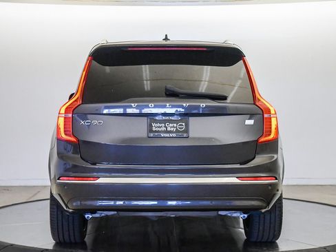 Certified 2023 Volvo XC90 T8 Core w/ Protection Package Premier AWD/4WD image 3