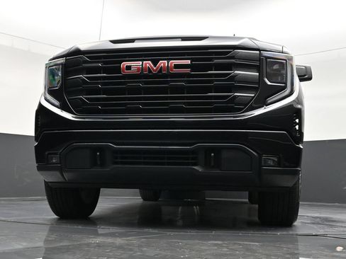 Used 2023 GMC Sierra 1500 Elevation RWD image 24