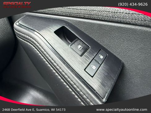 Used 2023 Nissan Rogue SV AWD/4WD image 35