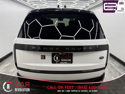 Used 2022 Land Rover Range Rover Long Wheelbase SE AWD/4WD image 5