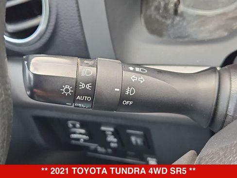 Used 2021 Toyota Tundra SR5 w/ SR5 Upgrade Package AWD/4WD image 25