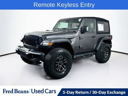Used 2024 Jeep Wrangler Sport AWD/4WD image 3