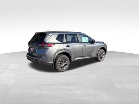 New 2026 Nissan Rogue S image 4