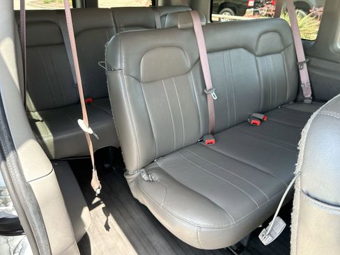 Used 2023 Chevrolet Express 3500 LS image 21