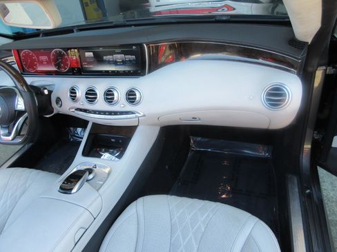 Used 2017 Mercedes-Benz S 550 SPORT-PREMIUM-DRIVER ASSIST image 33