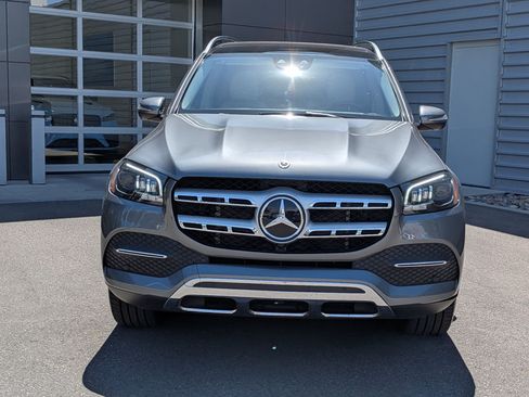 Used 2021 Mercedes-Benz GLS 450 4MATIC image 9