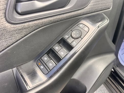Used 2023 Nissan Rogue S FWD image 22