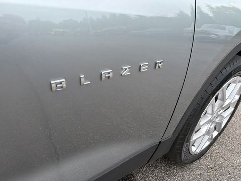 Used 2023 Chevrolet Blazer LT w/ Convenience Package FWD image 26